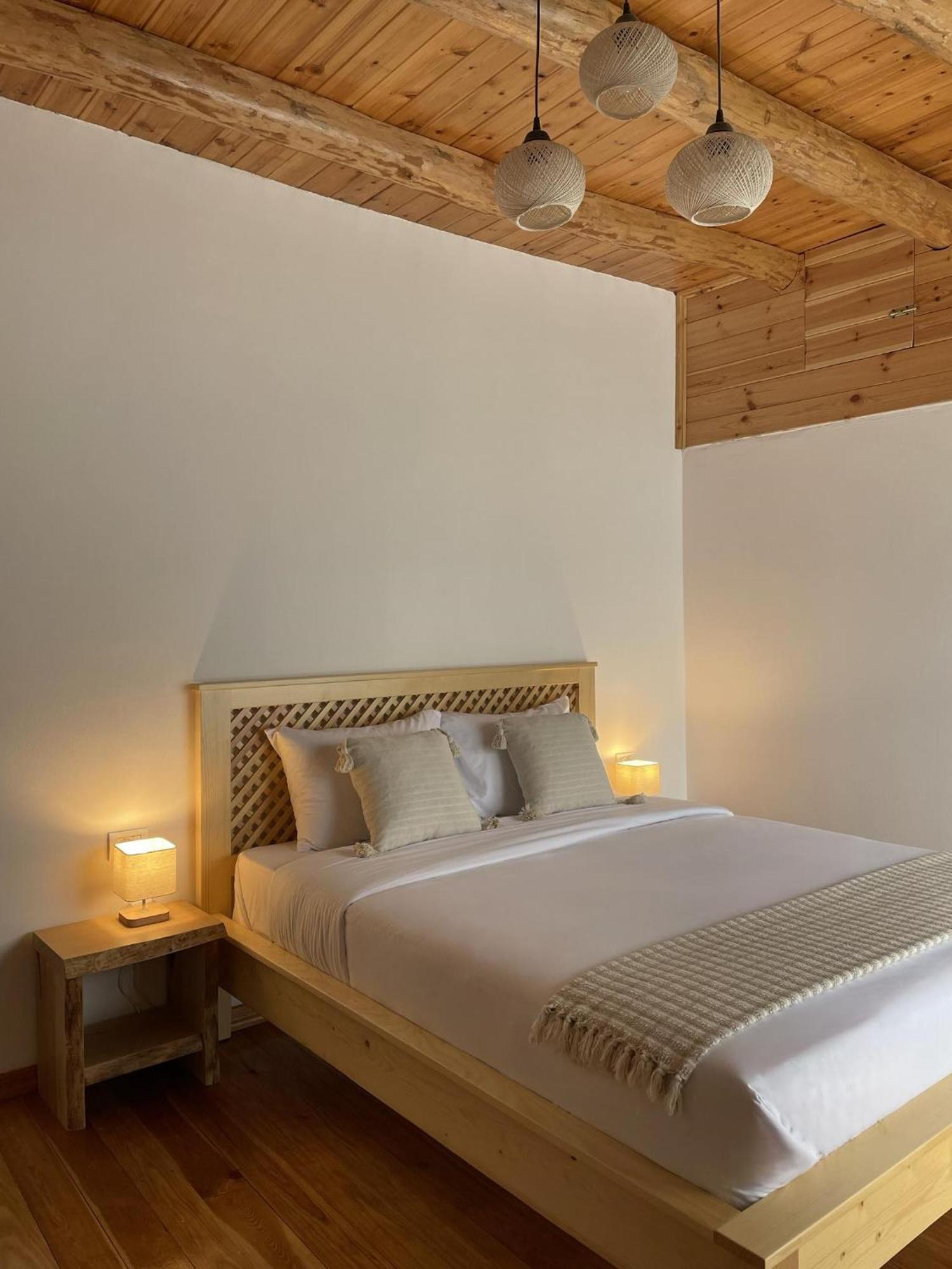 Valter & Drita'S Guesthouse Theth Exterior photo
