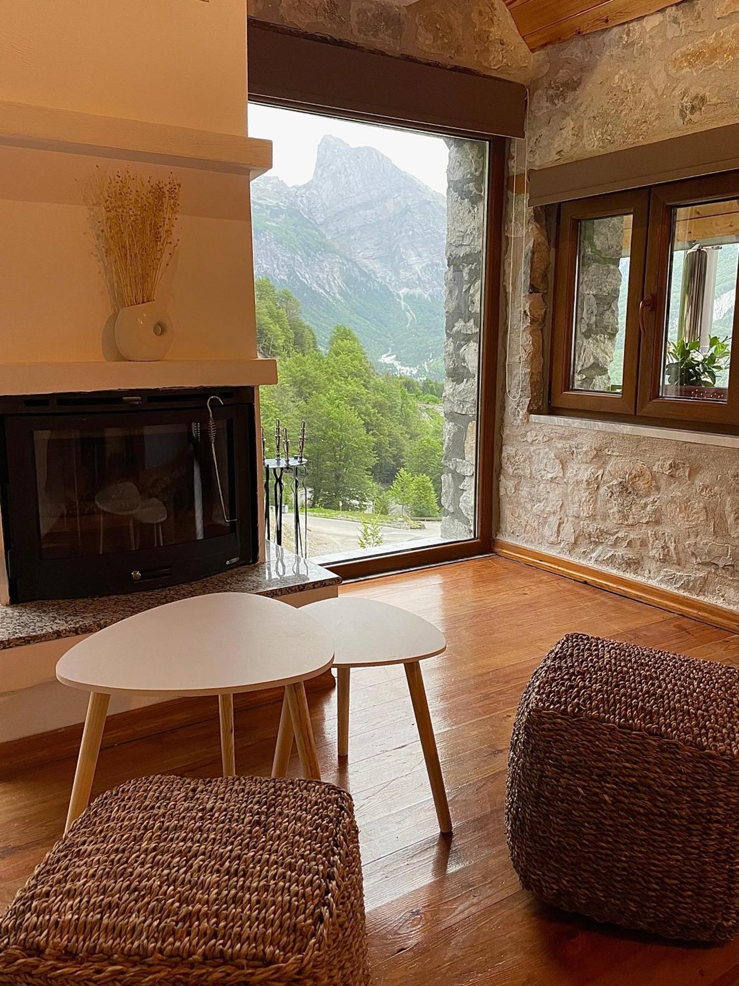 Valter & Drita'S Guesthouse Theth Exterior photo
